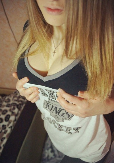 Девушка ищет мужчину для реальных развратных встреч в Сургуте Девушка ищет мужчину для реальных развратных встреч в Сургуте