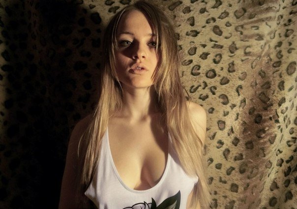 Девушка ищет мужчину для реальных развратных встреч в Сургуте Девушка ищет мужчину для реальных развратных встреч в Сургуте