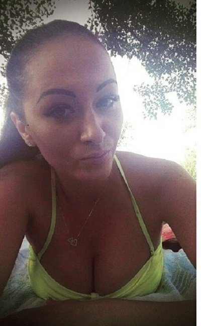 Опытная и красивая брюнетка поможет расслабиться щедрому и привлекательному мужчине в Сургуте Опытная и красивая брюнетка поможет расслабиться щедрому и привлекательному мужчине в Сургуте