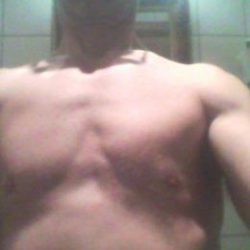 Парень джигит в Сургуте хочу встретиться с девушкой для секса Парень джигит в Сургуте хочу встретиться с девушкой для секса