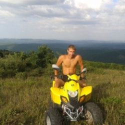 Парень из Сургут. Ищу девушку. Хочу сделать куни Парень из Сургут. Ищу девушку. Хочу сделать куни