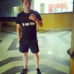 Хочу секса и удовольствий с девушками в Сургуте Хочу секса и удовольствий с девушками в Сургуте