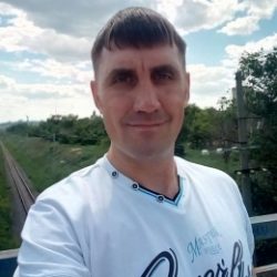 Парню из Сургут хочется секса с красивой девушкой Парню из Сургут хочется секса с красивой девушкой