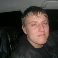 Ищу секс без обязательств на постоянной основе. Высокий симпатичный брюнет ищу двушку в Сургуте Ищу секс без обязательств на постоянной основе. Высокий симпатичный брюнет ищу двушку в Сургуте