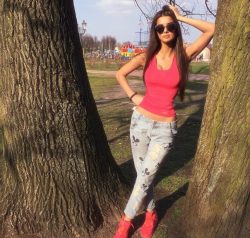 Девушка, ищу мужчину для куни и не только Девушка, ищу мужчину для куни и не только