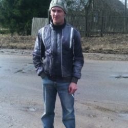 Молодой парень, ищу девушку для секса без обязательств в Сургуте Молодой парень, ищу девушку для секса без обязательств в Сургуте