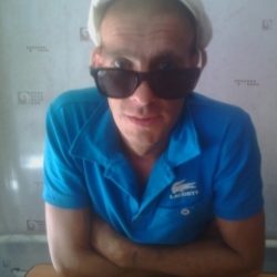 Парень из Сургут. Встречусь для секса с худенькой и симпатичной девушкой Парень из Сургут. Встречусь для секса с худенькой и симпатичной девушкой