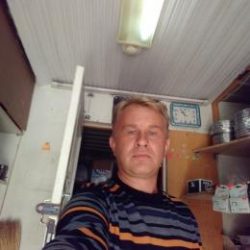 Парень милой внешности ищет девушку для интим встреч в Сургуте Парень милой внешности ищет девушку для интим встреч в Сургуте